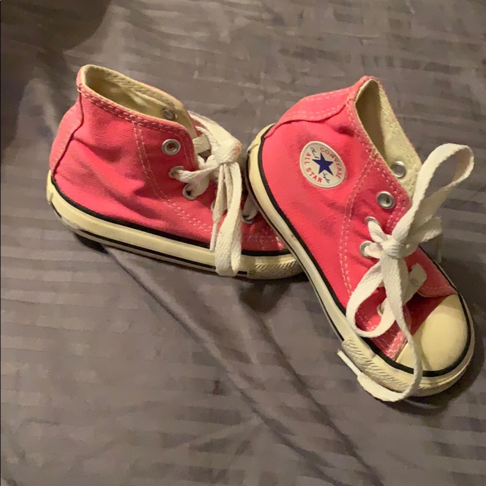 Baby girl Converse